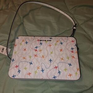 Michael kors crossbody handbag